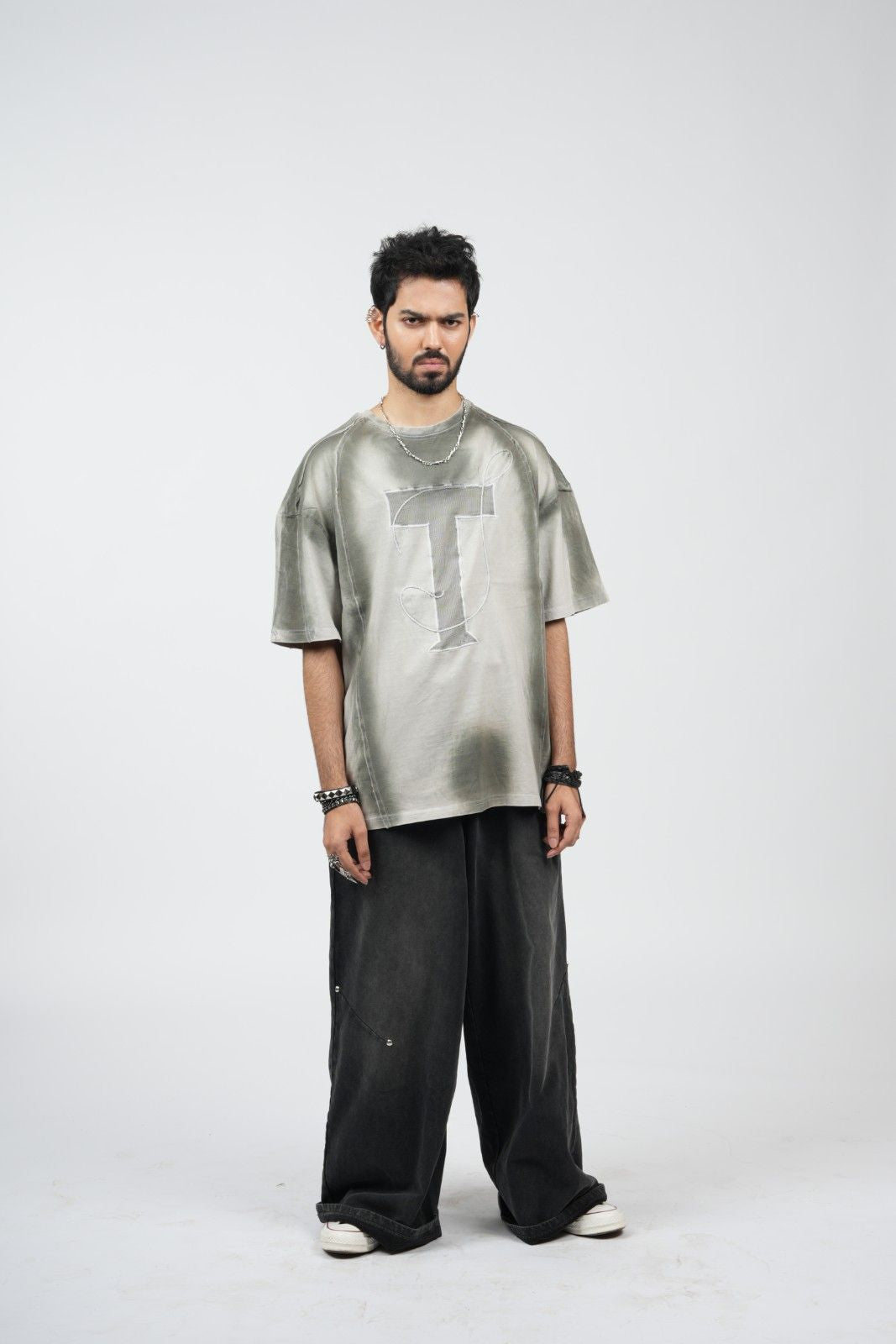Grid embroidered Tee