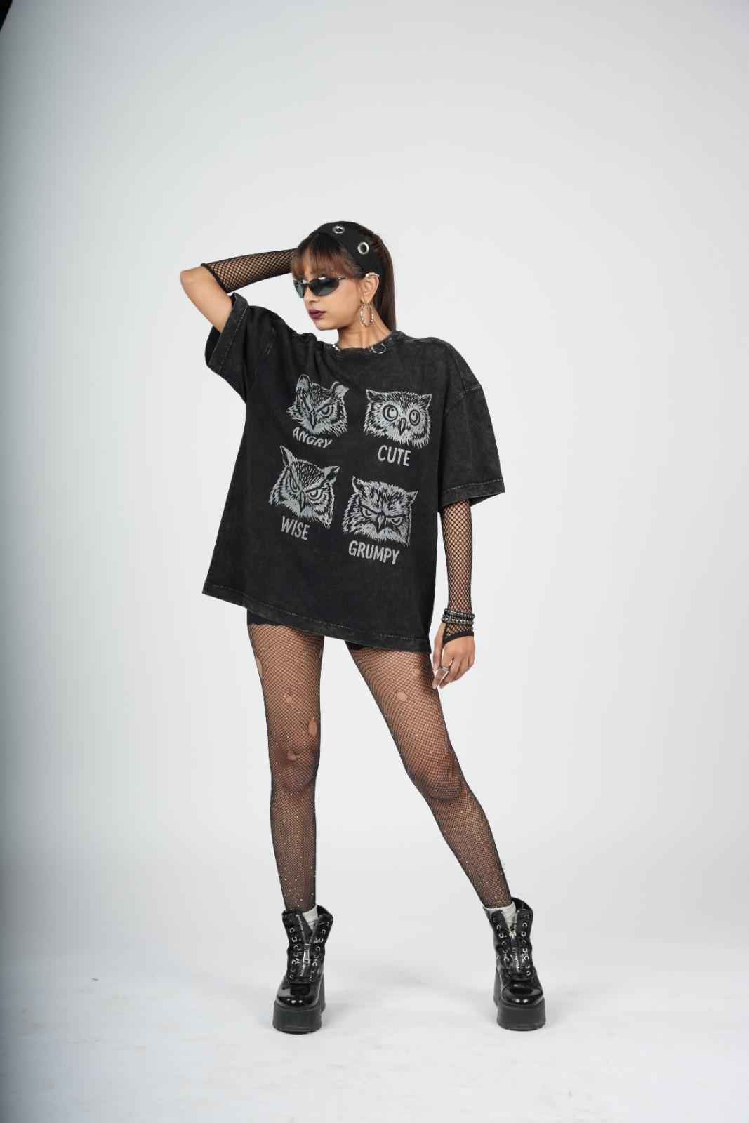 Moody Owl Oversized Tshirt